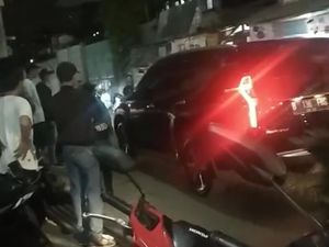 Jabar Hari Ini: Mobil SUV Lindas Pria-Sejoli Muda Hina Polantas Purwakarta