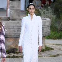 Fashion show koleksi Chanel Couture Spring 2020 di Paris Fashion Week, The Grand Palaris, Paris, Prancis. Photo by Pascal Le Segretain/ Getty Images.