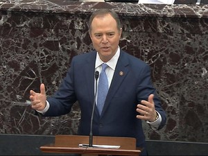 Pidato Kemenangan Senator Adam Schiff Diwarnai Teriakan Pro Palestina