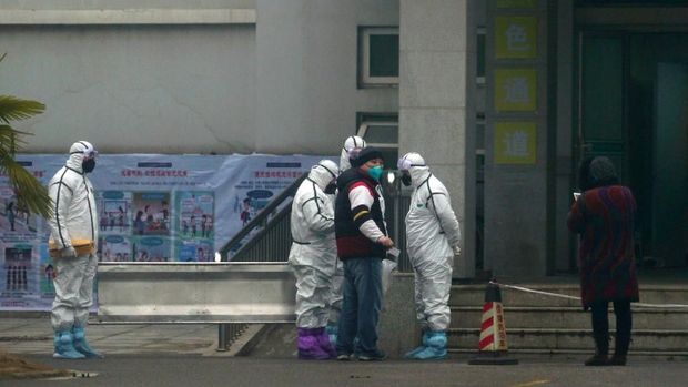 Warga China Pakai Masker untuk Antisipasi Virus Corona