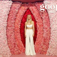 Gwyneth Paltrow punya dokumenter baru di Netflix, yang diberi judul The Goop Lab. Tampil di acara promosi acara tersebut, Gwyneth pun memanfaatkan momen tersebut untuk memamerkan aura seksinya. (Foto: Rachel Murray/Getty Images)