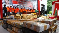 Saat ini, tim Polda Metro Jaya berkoordinasi dengan Polda Sumut masih mengembangkan kasus tersebut.