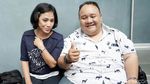 Rony Dozer dan Istrinya yang Setia Menemani Kala Sakit Selulitis