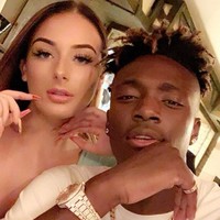 Ini Leah Monroe, wanita yang terkenal karena berpacaran dengan striker Chelsea Tammy Abraham. Leah Monroe adalah seorang model, influencer, dan vlogger gaya hidup. Foto: dok. Instagram @leahmonroe_
