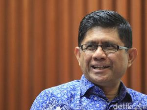 Laode M Syarif Ungkap 2 Pimpinan KPK Tak Setuju Novel dkk Dinonaktifkan