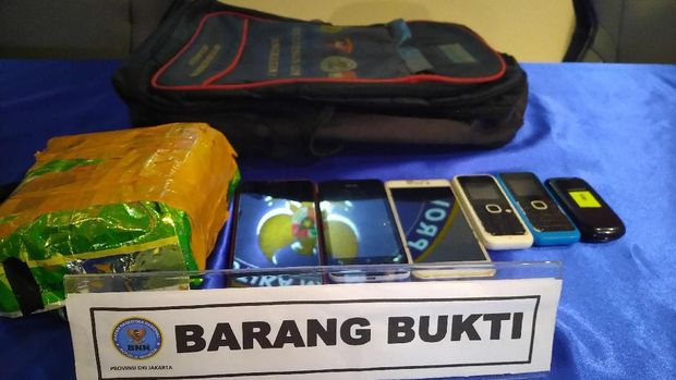BNNP DKI Ungkap Modus Penyelundupan 1 Kg Sabu Dengan Bus AKAP