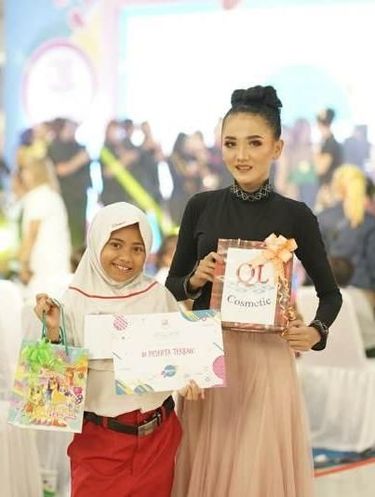 Kisah Makeup Artist Cilik dari Magelang yang Viral 