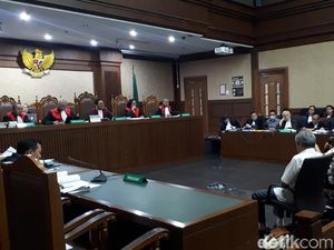 Cerita Pejabat Garuda soal Rugi Operasikan Pesawat Bombardier
