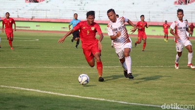 Timnas U-16 Cukur PSBK Blitar U-17 5-1