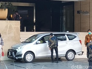 Siaga Corona dan Kehebohan karena Radang Tenggorokan