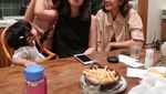 Potret Adinda Thomas, Aktris KKN di Desa Penari Saat Makan Es Krim dan Sushi