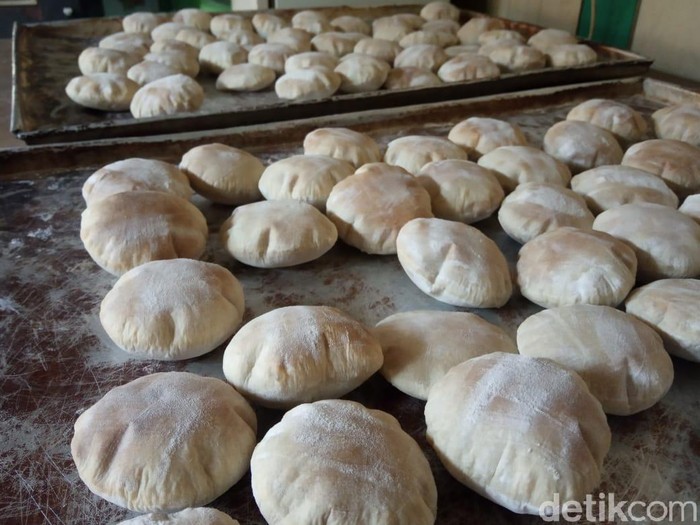 kue yopia