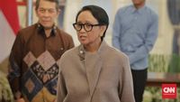 Menlu Retno Marsudi menyebut 241 WNI dijemput dari Wuhan, China. Sementara Menkes Terawan Agus Putranto menyebut 238 WNI yang dijemput 