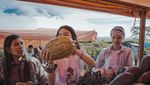 Potret Adinda Thomas, Aktris KKN di Desa Penari Saat Makan Es Krim dan Sushi