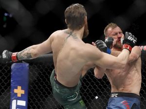 Gara-gara McGregor, Cerrone Kena Sanksi Medis 6 Bulan