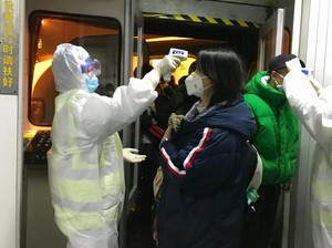 Korban Jiwa Virus Corona di China Meningkat Nyaris 2 Kali Lipat dalam Sehari