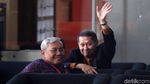 Lambaian Tangan RJ Lino Saat Akan Diperiksa KPK