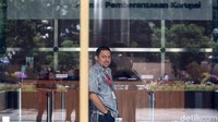 Fahd diperiksa sebagai saksi untuk tersangka Undang Sumantri dalam perkara pengadaan barang dan jasa di Kemenag tahun anggaran 2011.