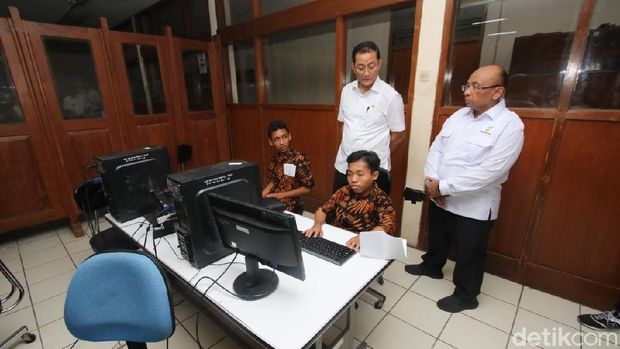 Mensos Janji Renovasi Balai Disabilitas Solo Jadi Modern