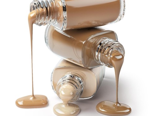 Mengenal Teknik Sosis Bakar, Bakar Foundation Agar Makeup Awet Seharian