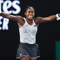 Coco GauffDari dunia olahraga, Coco Gauff adalah atlet yang mencuri perhatian tahun ini. Baru-baru ini, ia bahkan menjadi nomine termuda untuk Women of the Year dari Majalah Time. Baru berusia 19 tahun, ia sudah menjadi juara US Open 2023. Foto: Hannah Peters/Getty Images