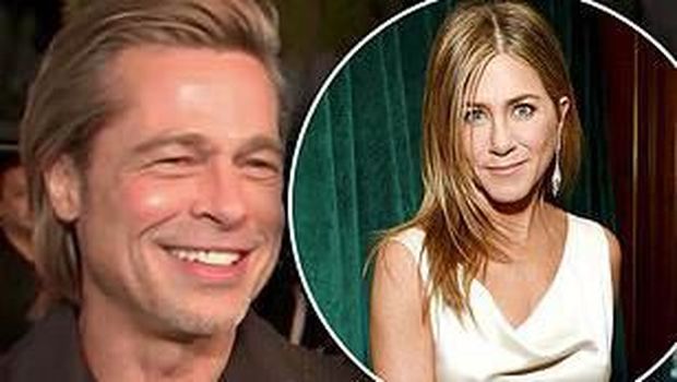 Wajah Malu-malu Brad Pitt Saat Diminta Ajak Jennifer Aniston Kencan ke Oscars
