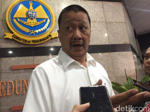 Wejangan Menhub untuk Bos Baru Garuda Indonesia