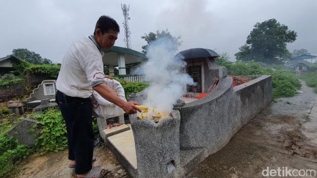 Kuburan China di Bekasi, Makam Berbagai Agama dan Suku di Satu Tempat