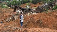 Diketahui Kampung Cigobang menjadi salah satu kawasan yang paling parah terdampak banjir bandang dan longsor yang melanda Lebak, Banten, pada Rabu (1/1) lalu.