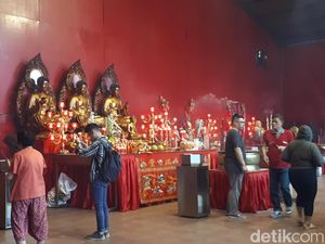 Vihara Petak Sembilan Jakbar Bersolek Jelang Imlek