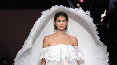 15 Koleksi Gaun Cantik Givenchy Couture Spring 2020