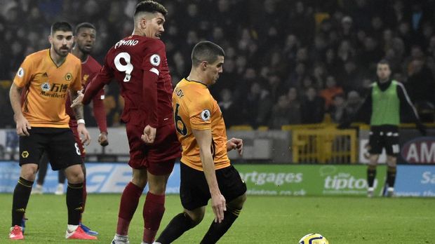 Roberto Firmino menjadi penentu kemenangan Liverpool atas Wolves.