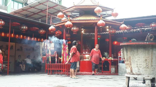 Vihara Dharma Bhakti di Jalan Petak Sembilan, Glodok, Jakarta Barat