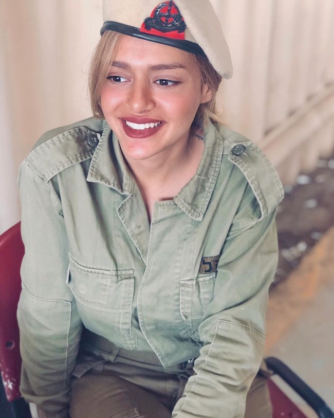 Pemilik akun Instagram @yalioved ini juga punya banyak pengikut di Instagram. Menulis bahwa ia tergabung dalam IDF, yalioved pun sering mengunggah foto mengenakan seragam dan kesehariannya sebagai tentara. Foto: Instagram