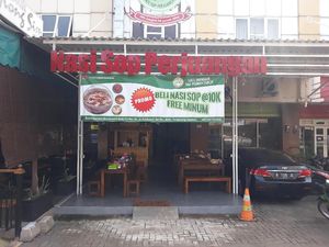 Sop dan Nasi Perang Jadi Menu Wajib Kulineran di Tangerang Selatan