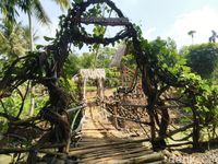 Taman Situ Arjan Water Jump, Wisata Selfie Baru di Ciamis
