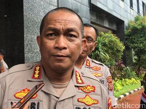 Polda Metro Klaim Punya Tim Usir Calo di Satpas SIM Daan Mogot