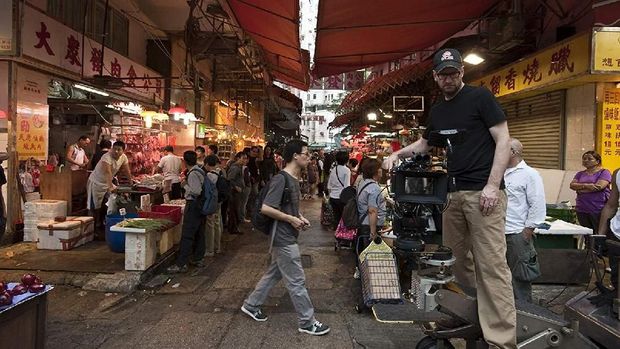 Steven Soderbergh syuting Contagion di Hong Kong.