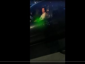 Pelaku Pamer Kelamin di Gatot Subroto Beraksi Saat Tunggu Penumpang