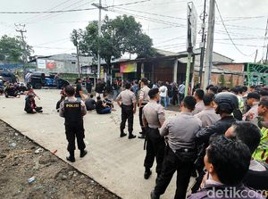 Fakta Bentrok Ormas di Sukabumi: Berawal dari Kandang Ayam-Lumpuhkan Jalan