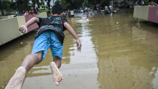 Underpass Gandhi Kemayoran Masih Terendam Banjir 3 Meter