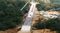 Pengembangan jalan yang menghubungkan dari Denpasar ke Singaraja tersebut sangat dibutuhkan karena saat ini kondisinya sempit dan berkelok-kelok. Istimewa/Kementerian PUPR.