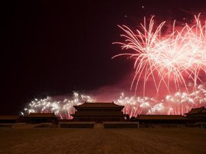 Meriahnya Pesta Audiovisual Gala Tahun Baru Imlek di China