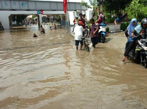 Atasi Dampak Banjir Jakarta, Semua Pihak Harus Turun Tangan