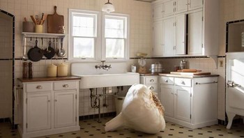 Proses desain dan pembuatan layoutnya juga sama saja dengan membuat rumah biasa. Foto: Chris Toledo/Bored Panda