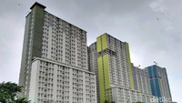 Niatnya hunian ini dibangun untuk menampung para atlet dalam gelaran olah raga akbar se-Asia, Asian Games dan Asian Para Games medio 2018 lalu. Kompetisi selesai, Wisma Atlet Kemayoran ditinggal para penghuninya.