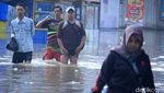 Potret Dayeuhkolot-Baleendah yang Putus Akibat Banjir