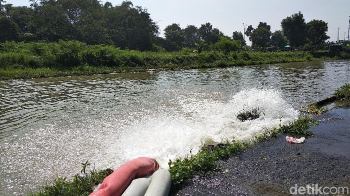 Sungai Cinambo Tinggi, Warga Adipura Khawatir Banjir Kembali Menerjang