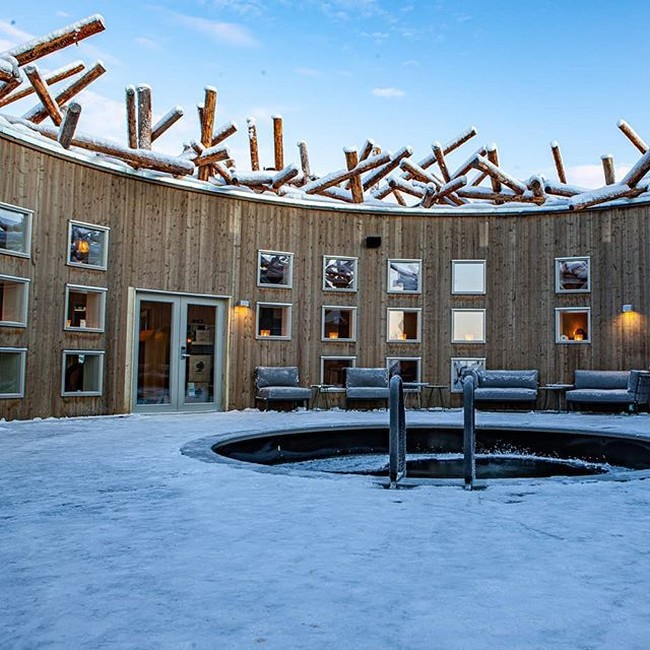 Arctic Bath terletak di Lule River, Swedia. Hotel menyediakan 12 kamar untuk disewakan. Foto: Dok. Arctic Bath