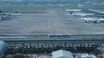 Melihat Pergerakan Pesawat di Runway 3 Bandara Soetta